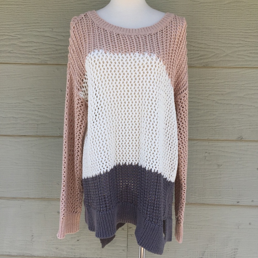 NWOT Calvin Klein Crewneck Sweater